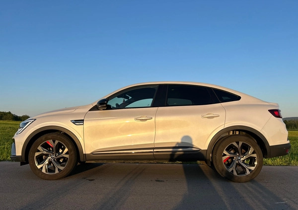 Renault Arkana cena 109000 przebieg: 52000, rok produkcji 2021 z Kielce małe 742